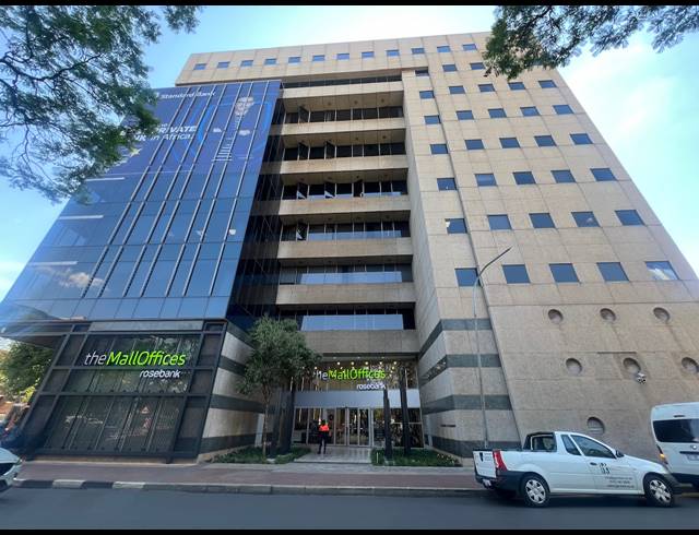 1,061M² OFFICE TO LET IN ROSEBANK